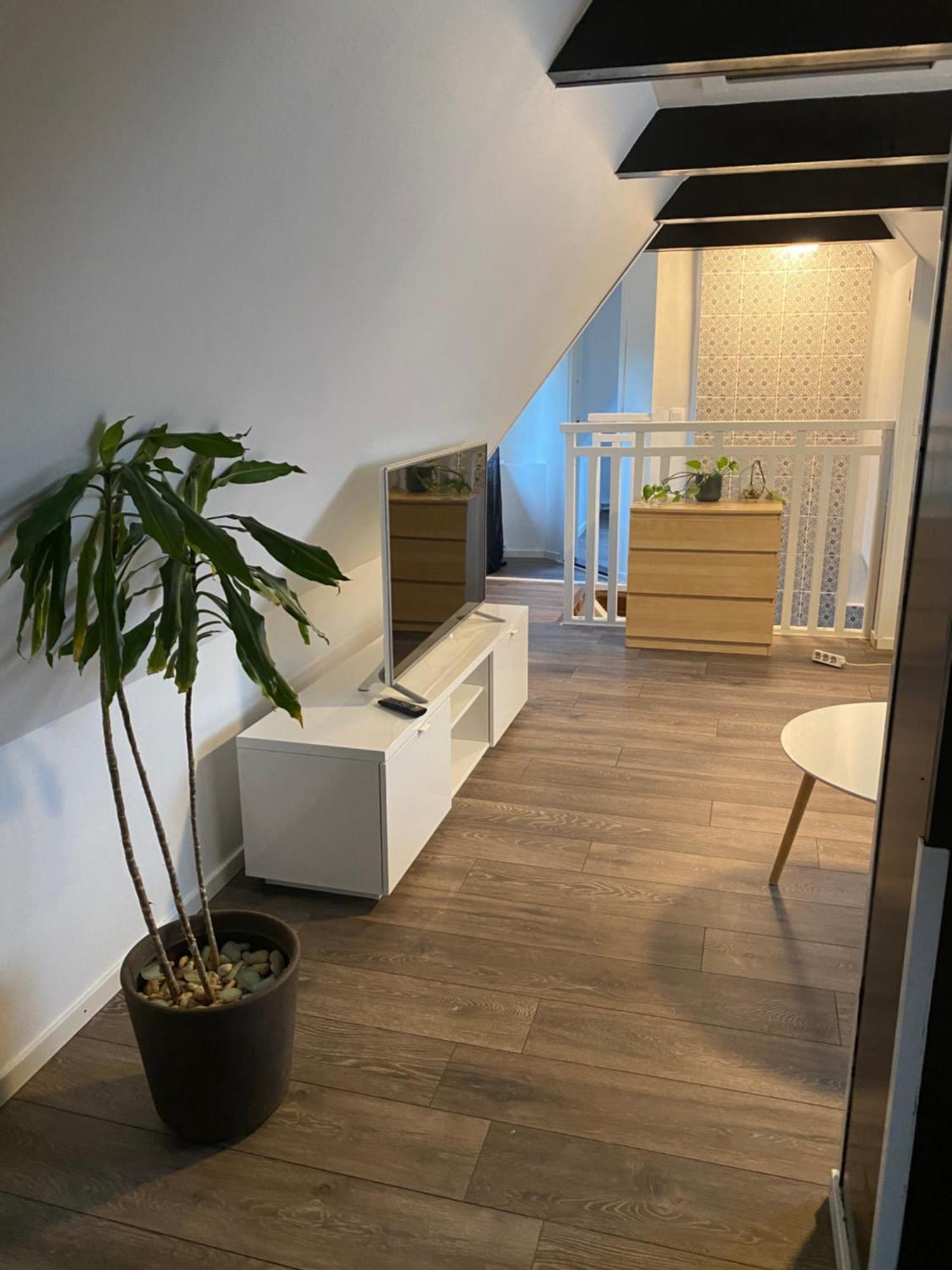 Villa Bli Hel à Malmö Extérieur photo